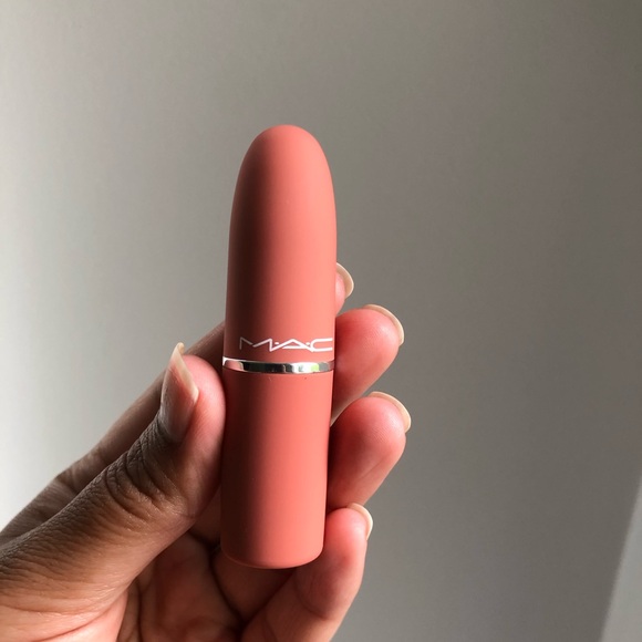 MAC Teddy 2.0 Powder Kiss Lipstick - Picture 3 of 4